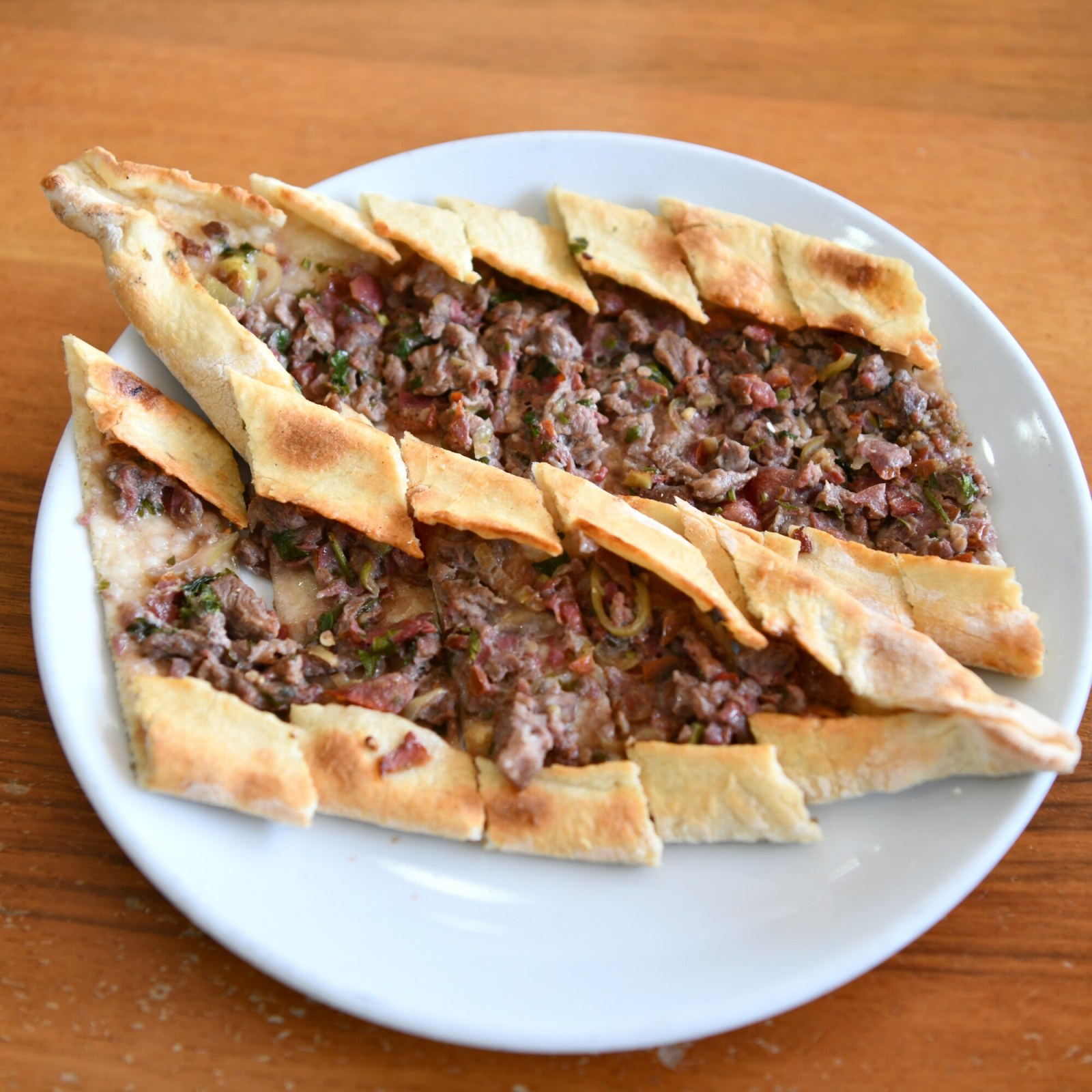 Kuşbaşılı Pide