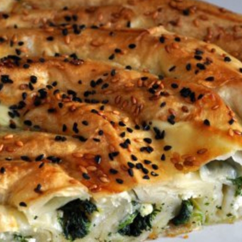 Ispanaklı Peynirli Börek (1,5 Porsiyon)