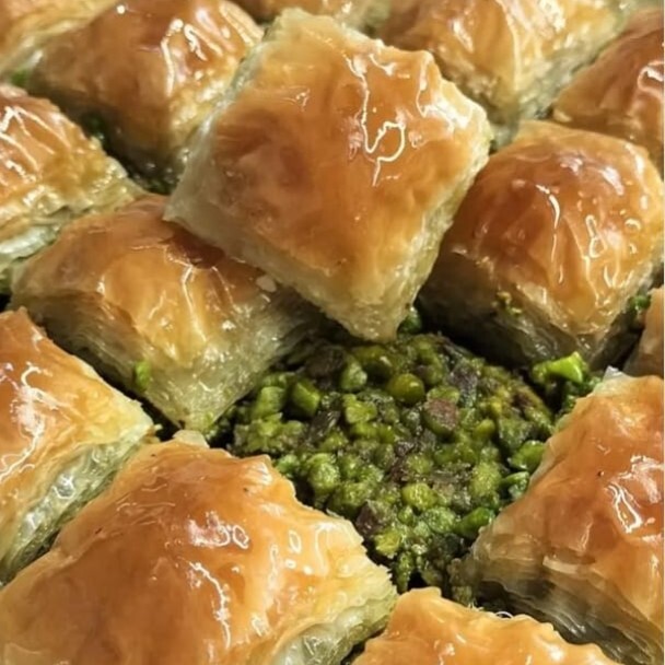 Fıstıklı Baklava (1 kg)