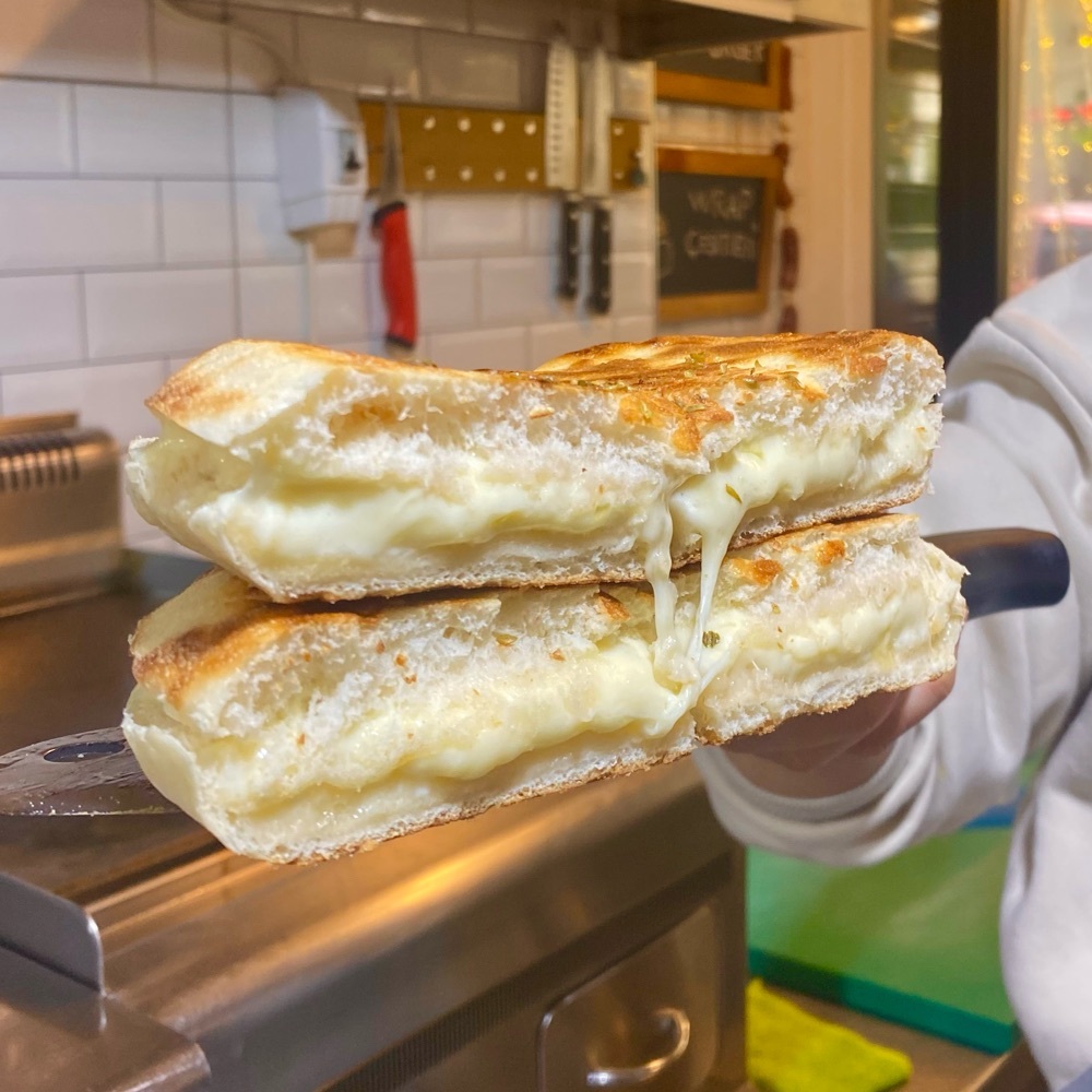 Kaşarlı Tost