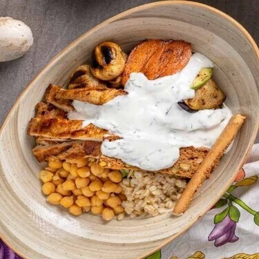 Tavuklu Protein Salata