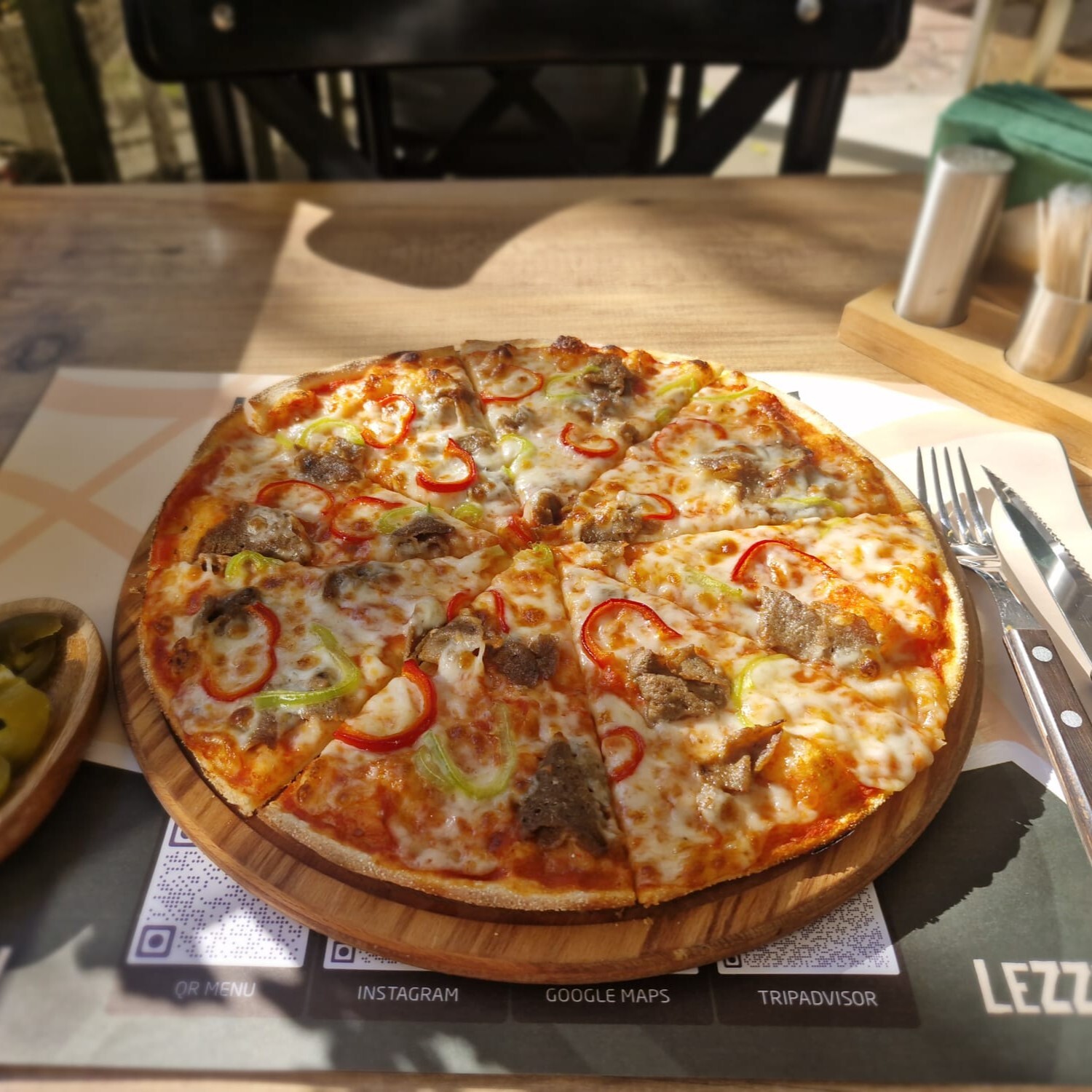 Dana Dönerli Pizza