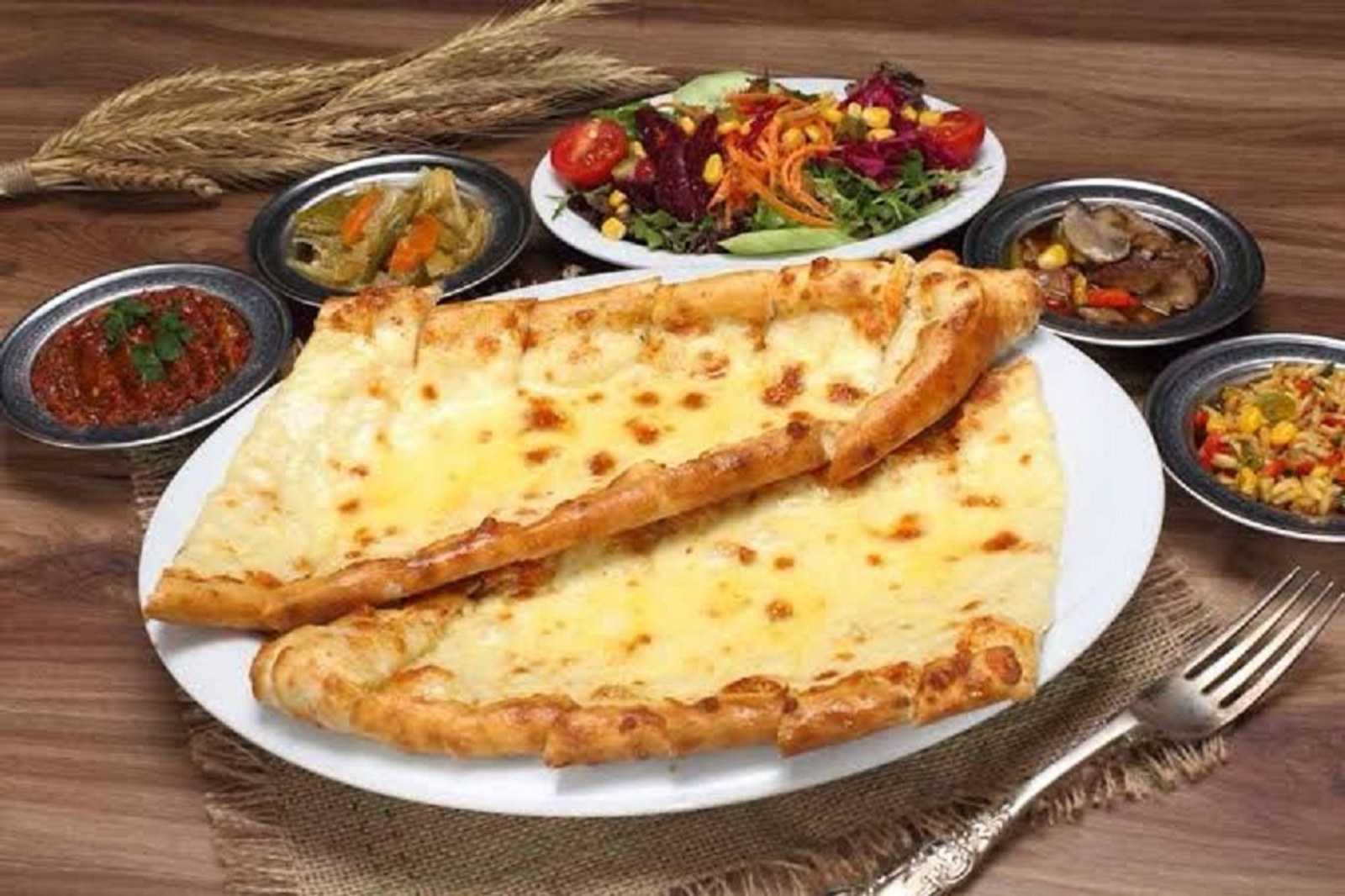 Kaşarlı Pide