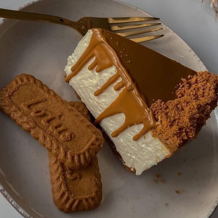 Lotus Cheesecake
