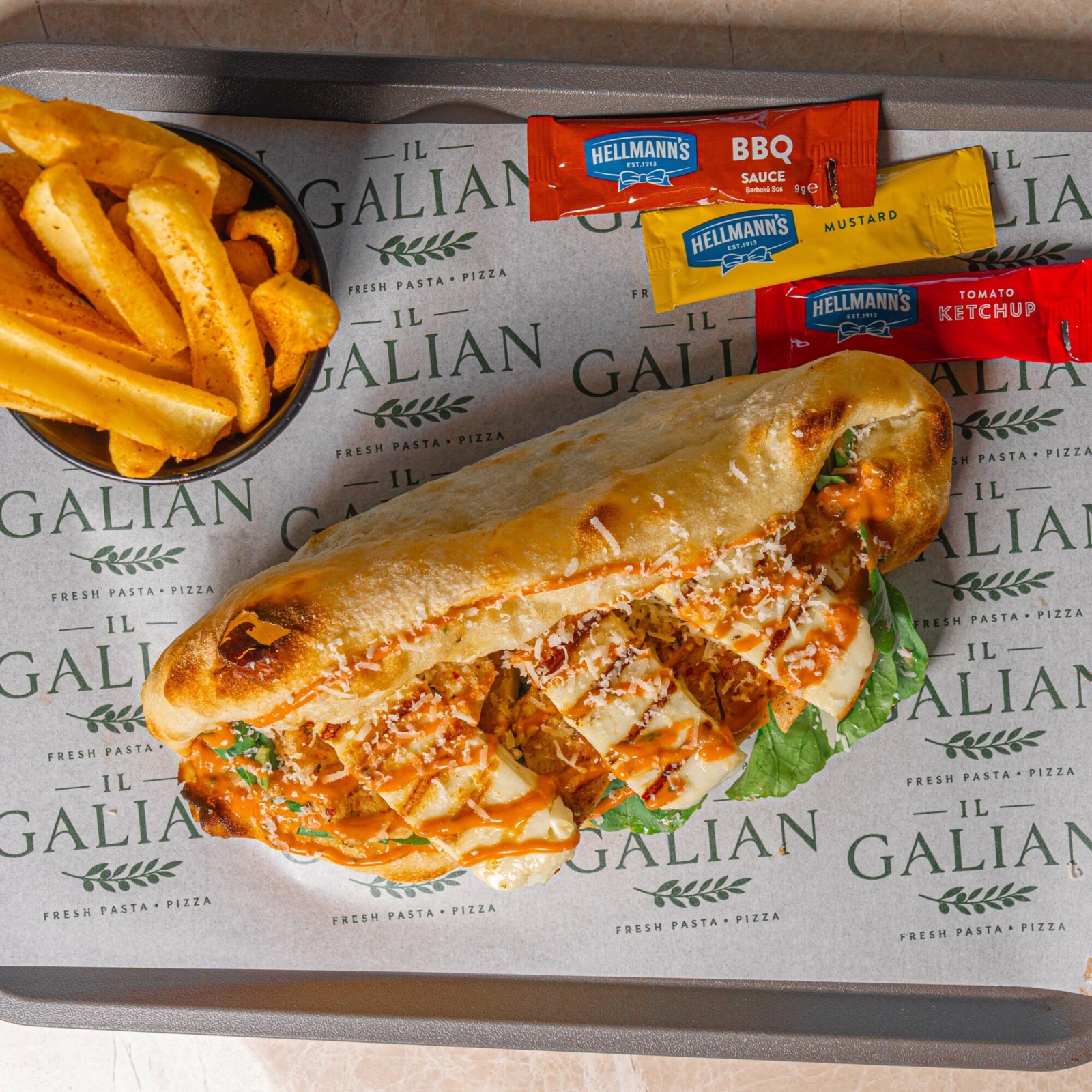 Izgara Hellim Tavuk Tenders Sandviç