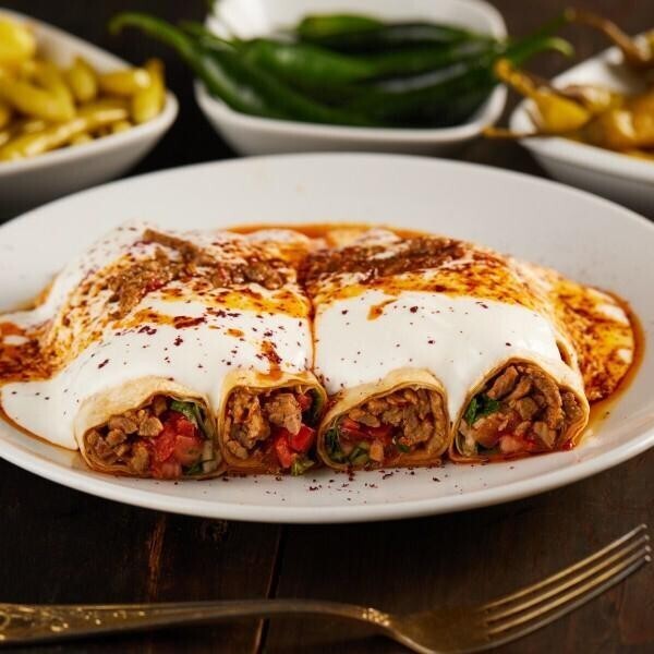 Lavaş Dürüm Yoğurtlu Et Tantuni