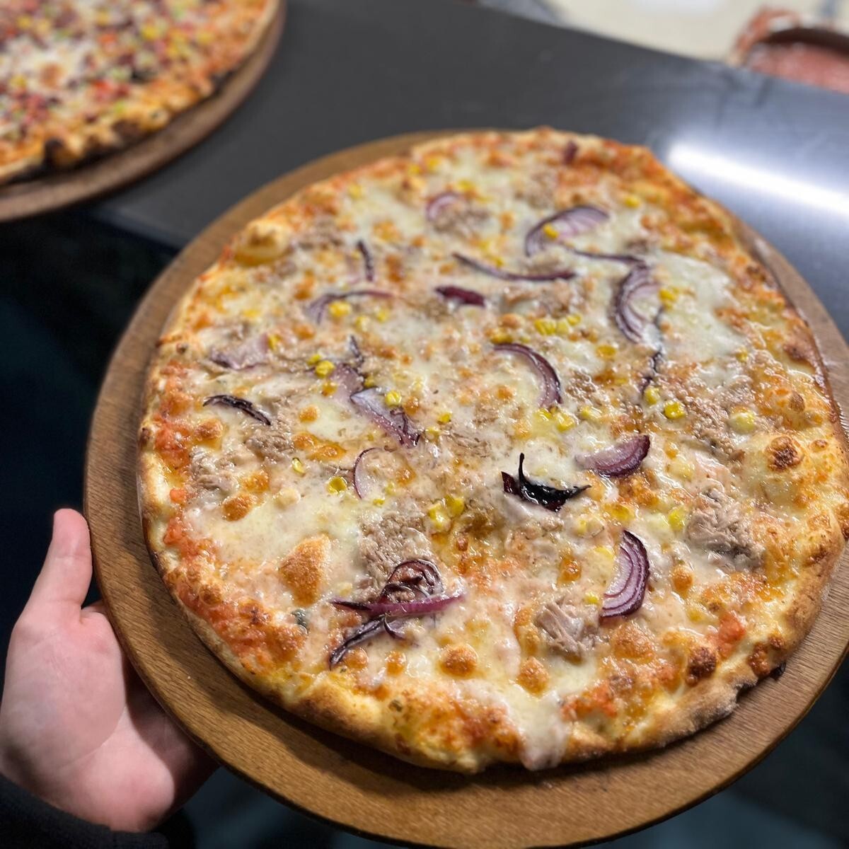 Ton Balıklı Orta Boy Pizza