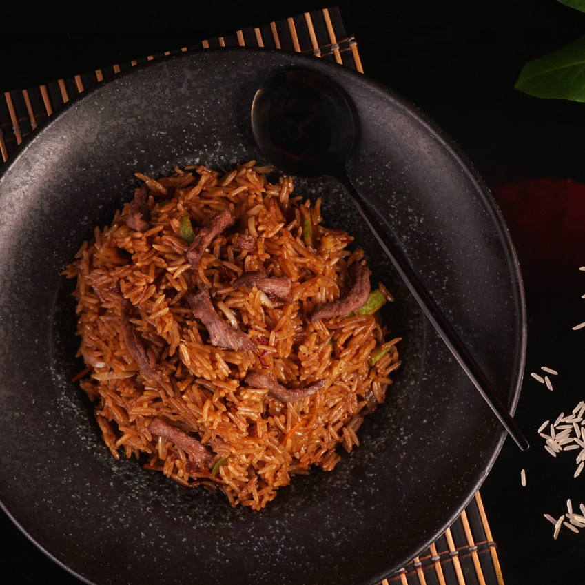 Wok Pirinç Etli