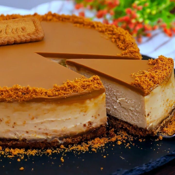Lotus Cheesecake