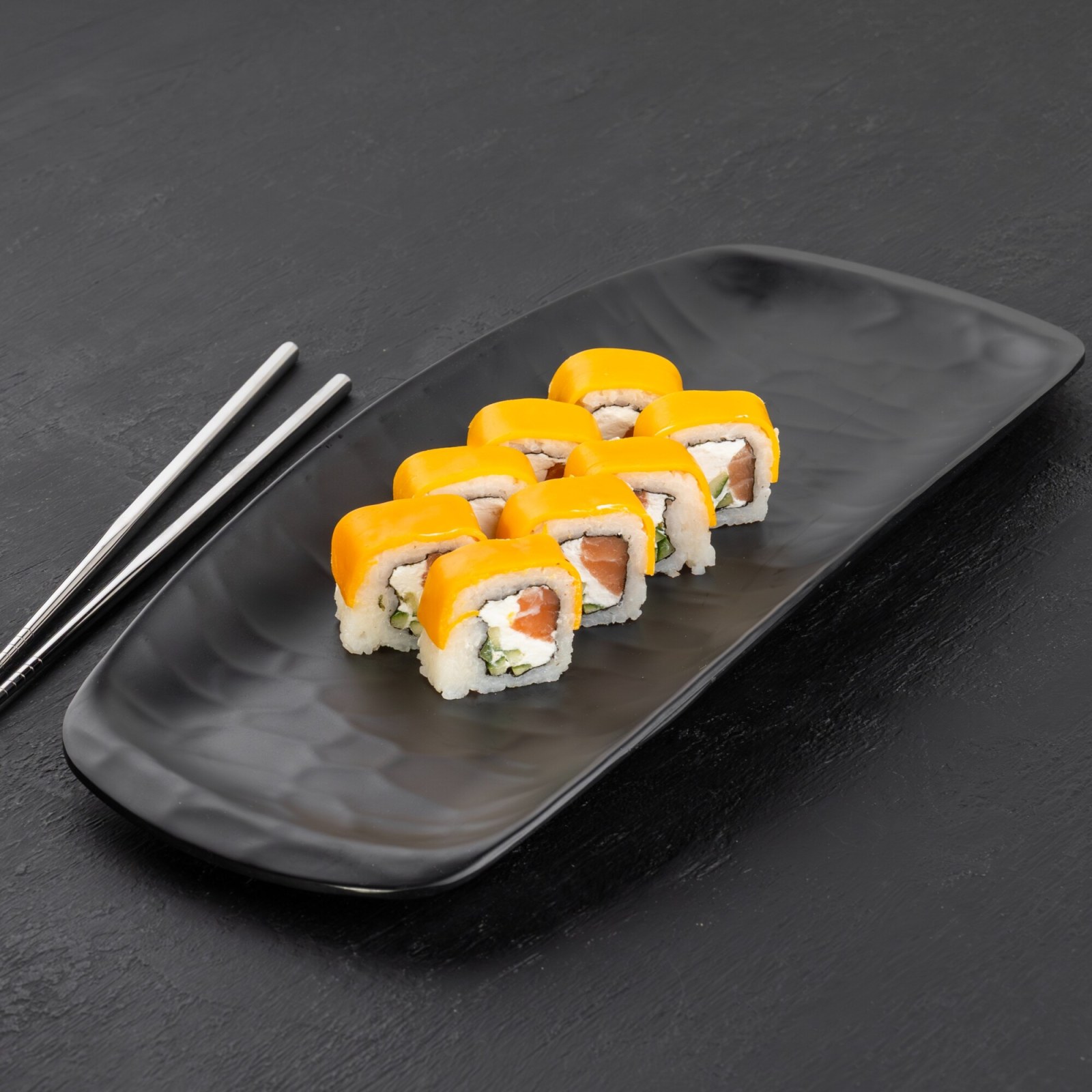 Sake Cheese Roll (8 Adet)