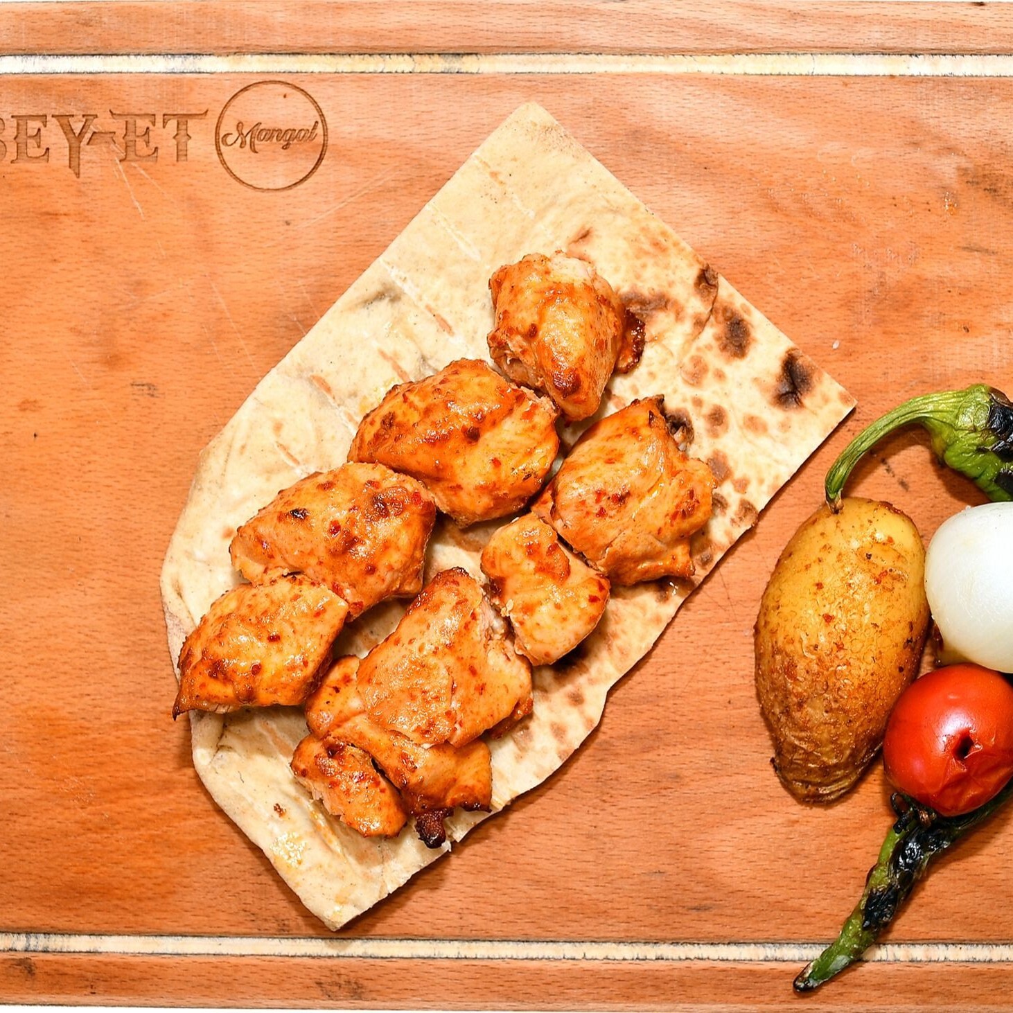 Tavuk Şiş (1 kg.)