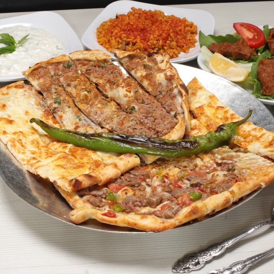 Karışık Pide