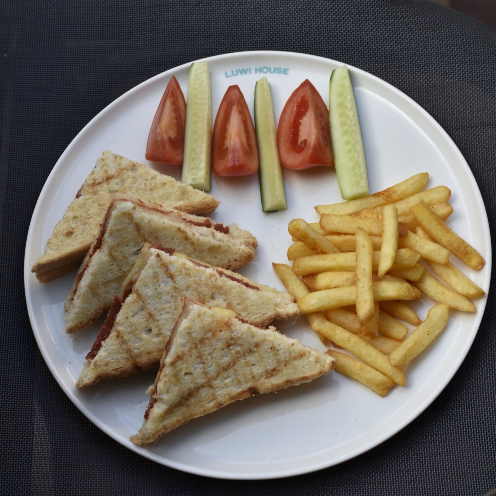 Karışık Tost Tabağı