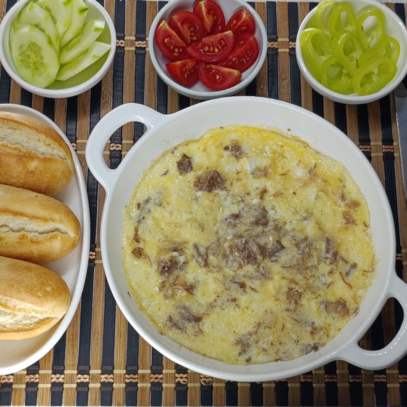 Kavurmalı Omlet