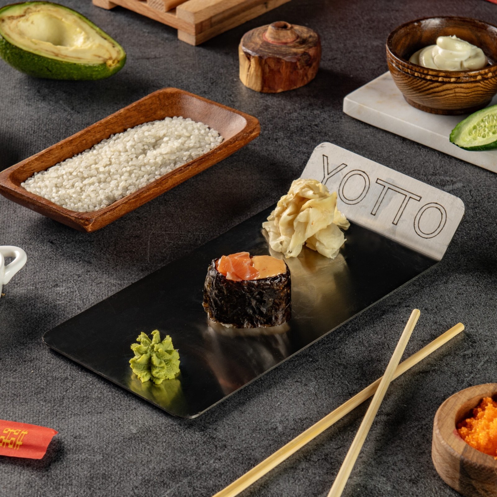 Gunkan Spicy Salmon