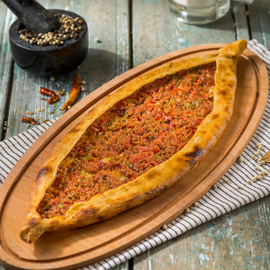 Kıymalı Pide
