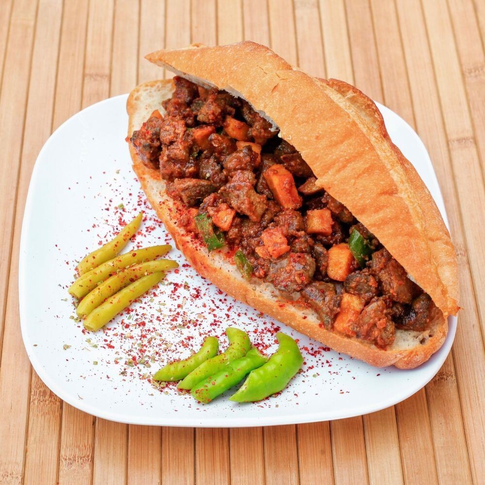 3 Çeyrek Ekmek Arnavut ciğeri