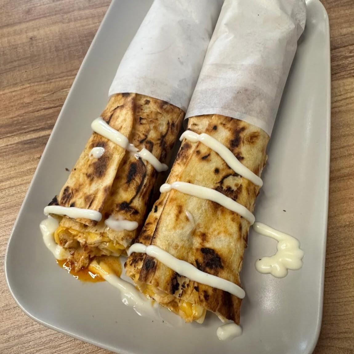 Kaşarlı Cheddar Peynirli Tavuk Dürüm