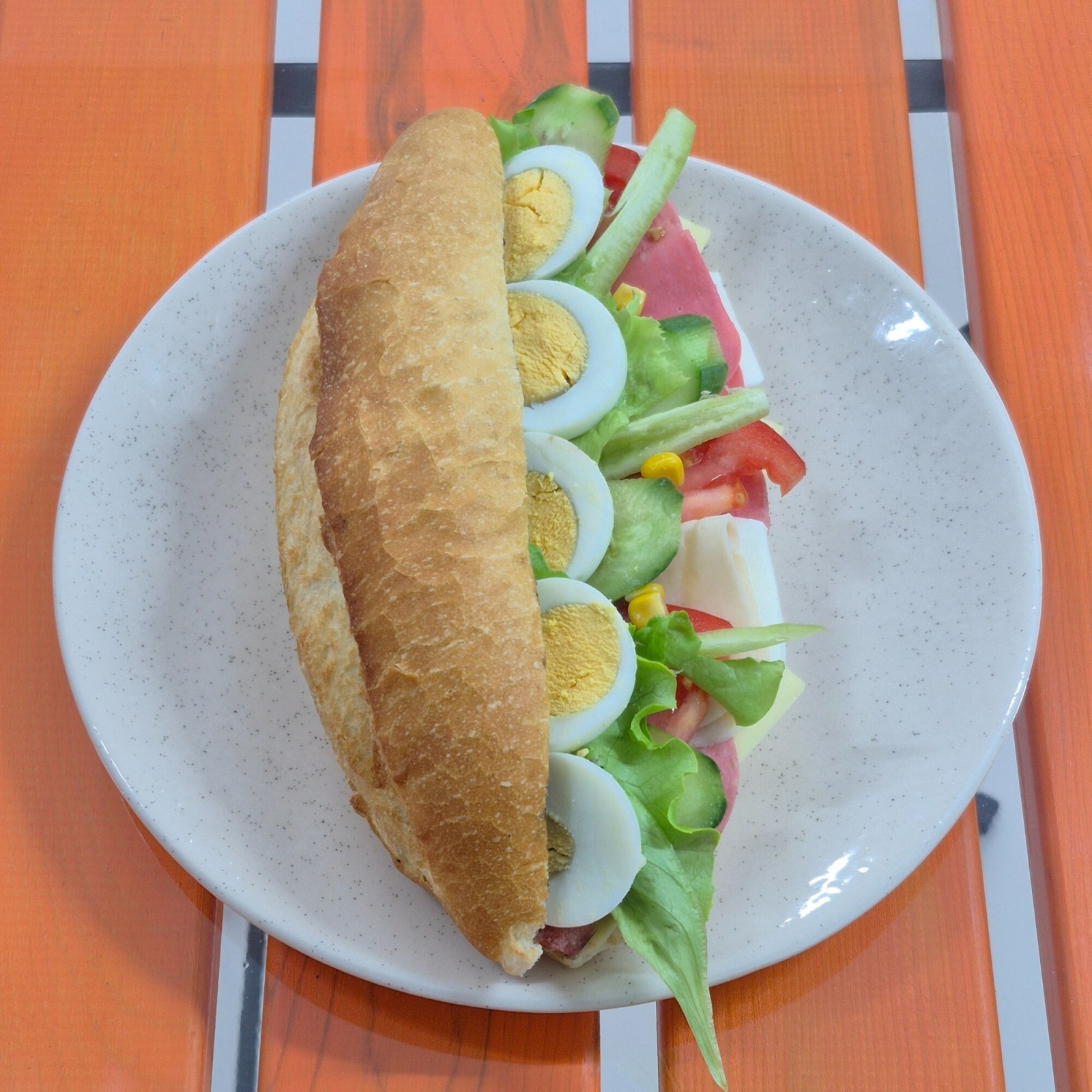 Doyuran Sandviç Menü (Seçeceğiniz içecek ile birlikte)