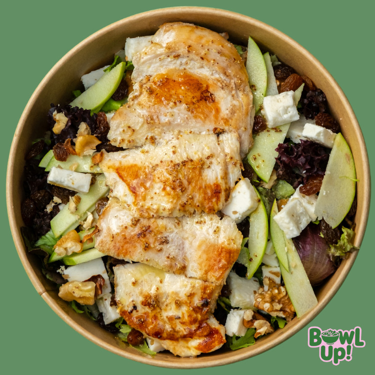 Yeşil Elmalı Izgara Tavuk Salata