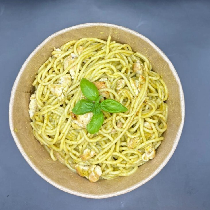 Tavuklu Pesto Soslu Spaghetti