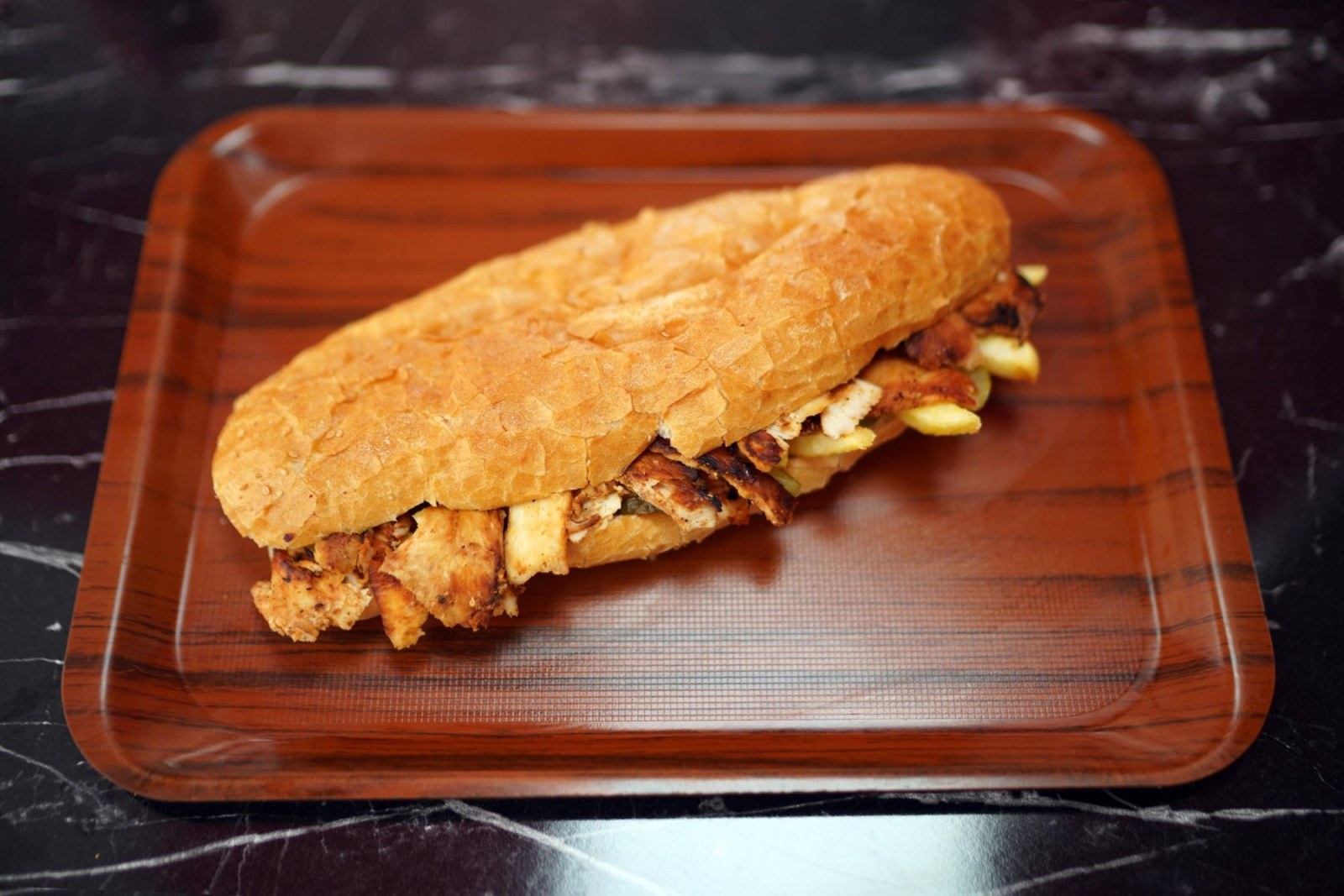 Ekmek Arası Tavuk Döner
