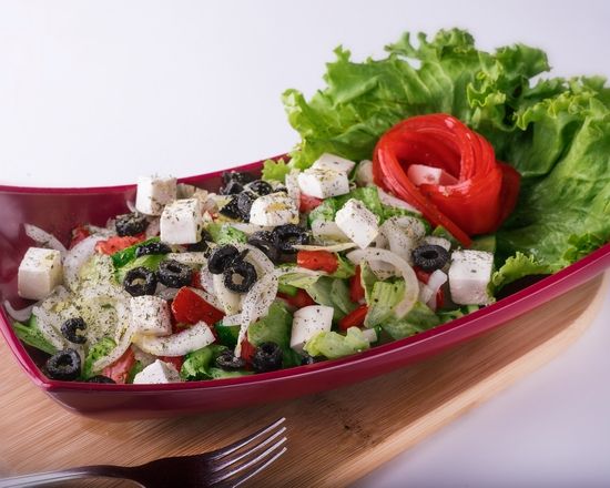 Yunan Salatası