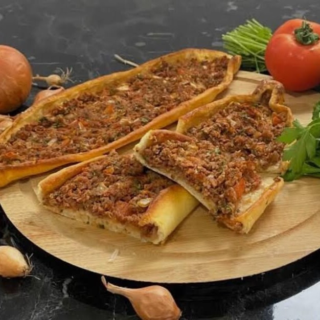 Kıymalı Pide (5 Adet)