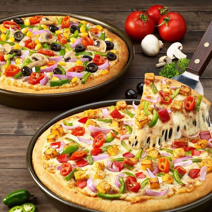 2 Orta Boy Klasik Pizza + Litrelik Coca Cola Doyuran Menü