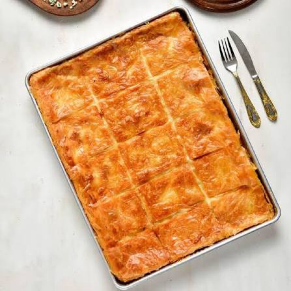 Tereyağlı peynirli su böreği (1KG)
