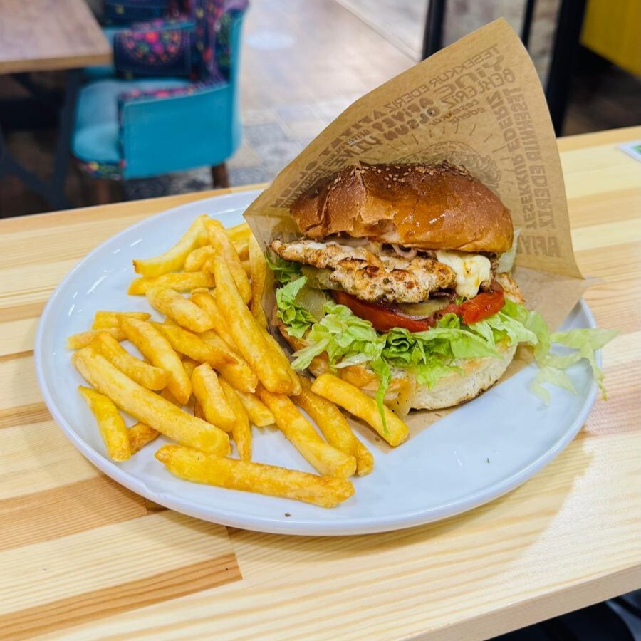 Tavuk Burger
