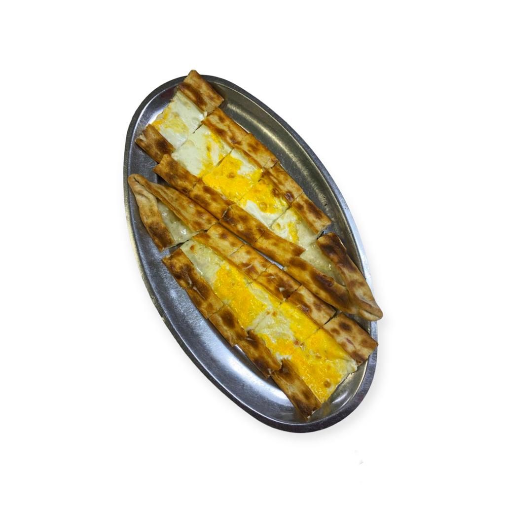 Kaşarlı Yumurtalı Pide