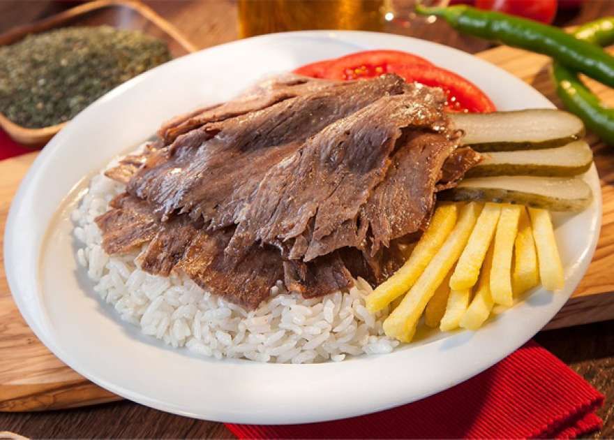 Pilav Üstü Et Döner ( 100 gr )