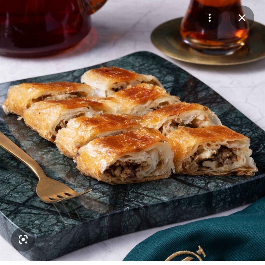 Kıymalı Börek (porsiyon)