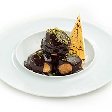 Sütlü Çikolatalı Profiterol