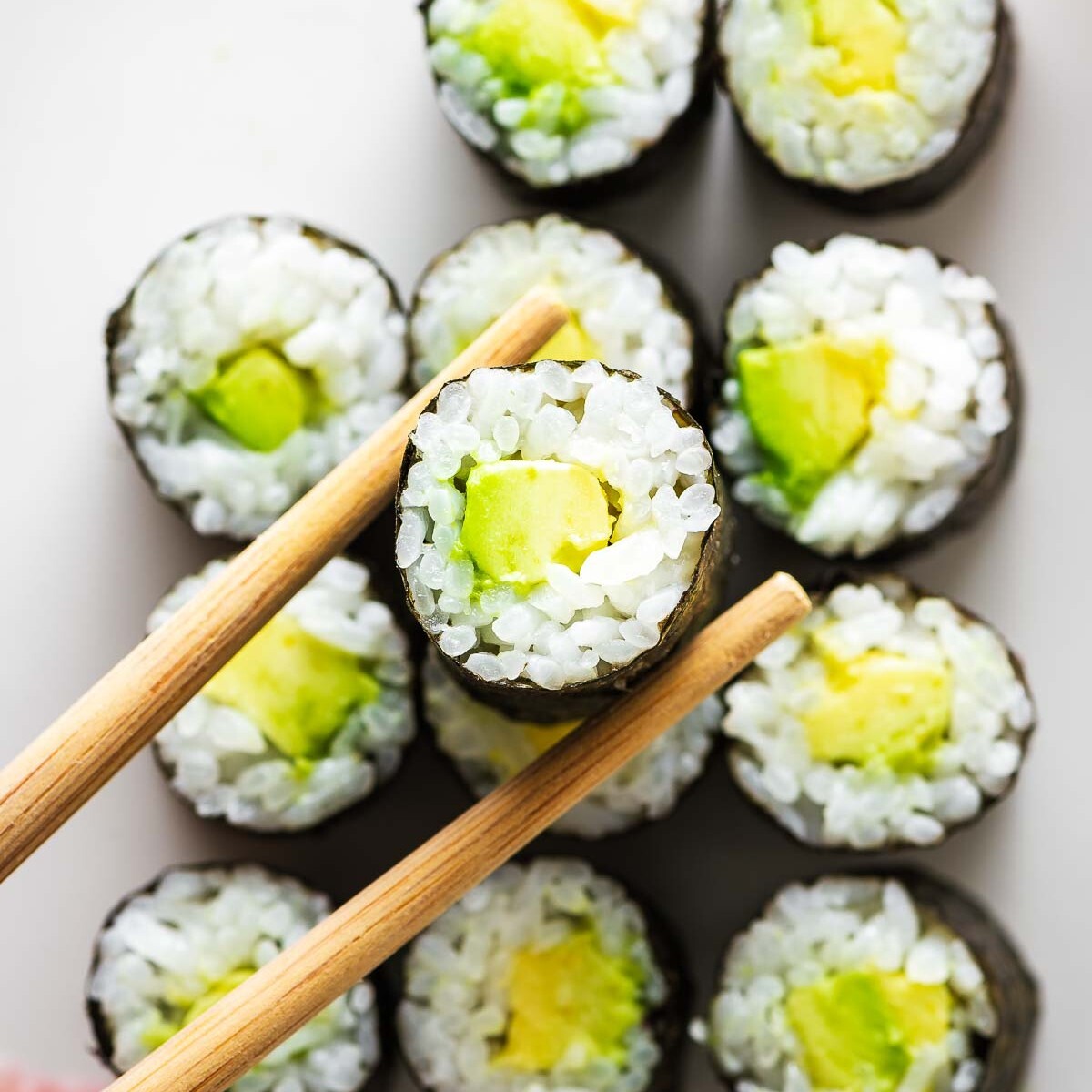 Sake Avokado Maki