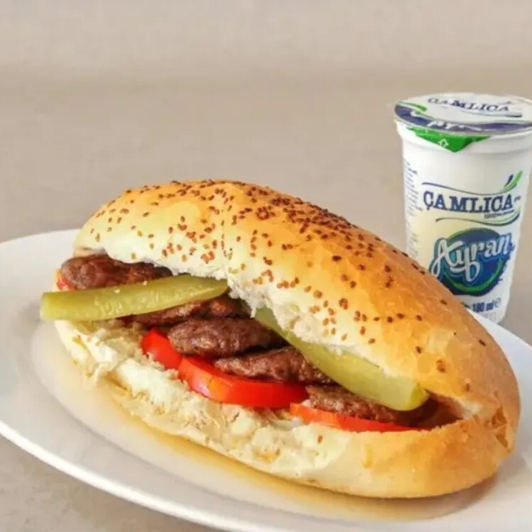 Ekmek Arası Kasap Köfte Menü