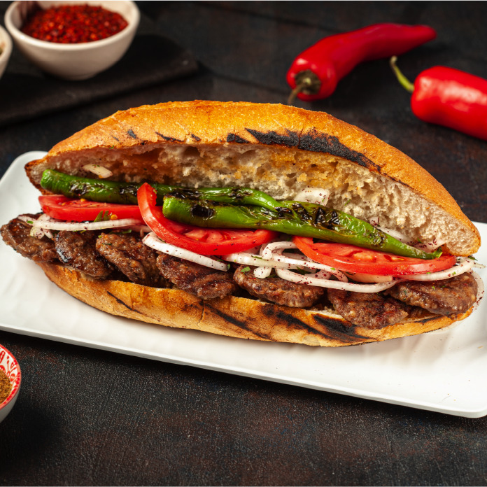 3 Çeyrek Cheddar Peynirli Köfte