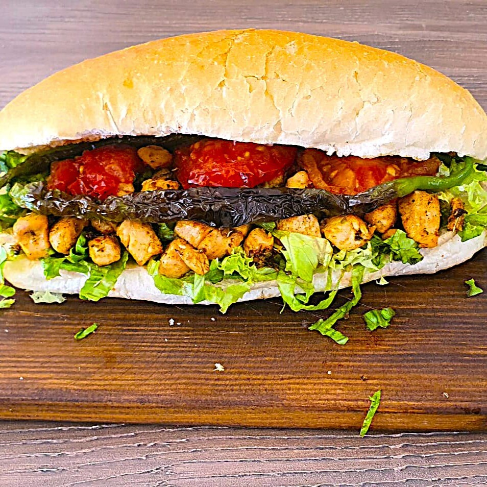 Ekmek Arası Tavuk Kavurma