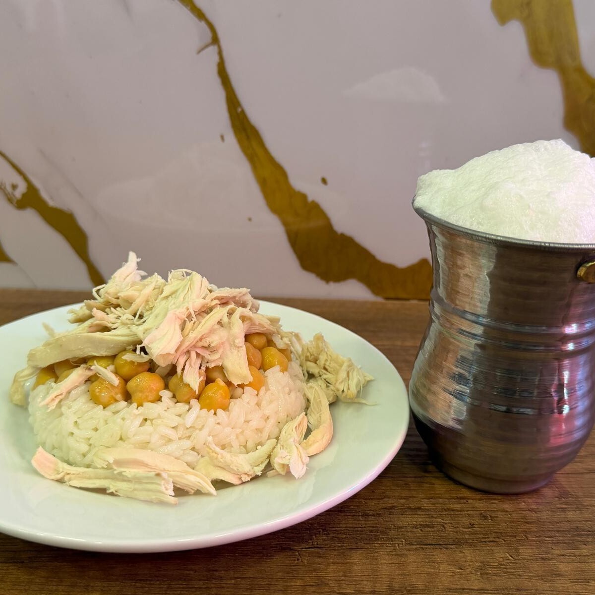 Tavuklu Pilav (1 porsiyon) +Ayran 175 ml