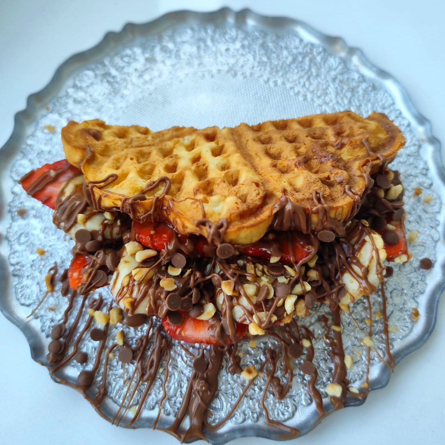 Çikolatalı Sandviç Waffle