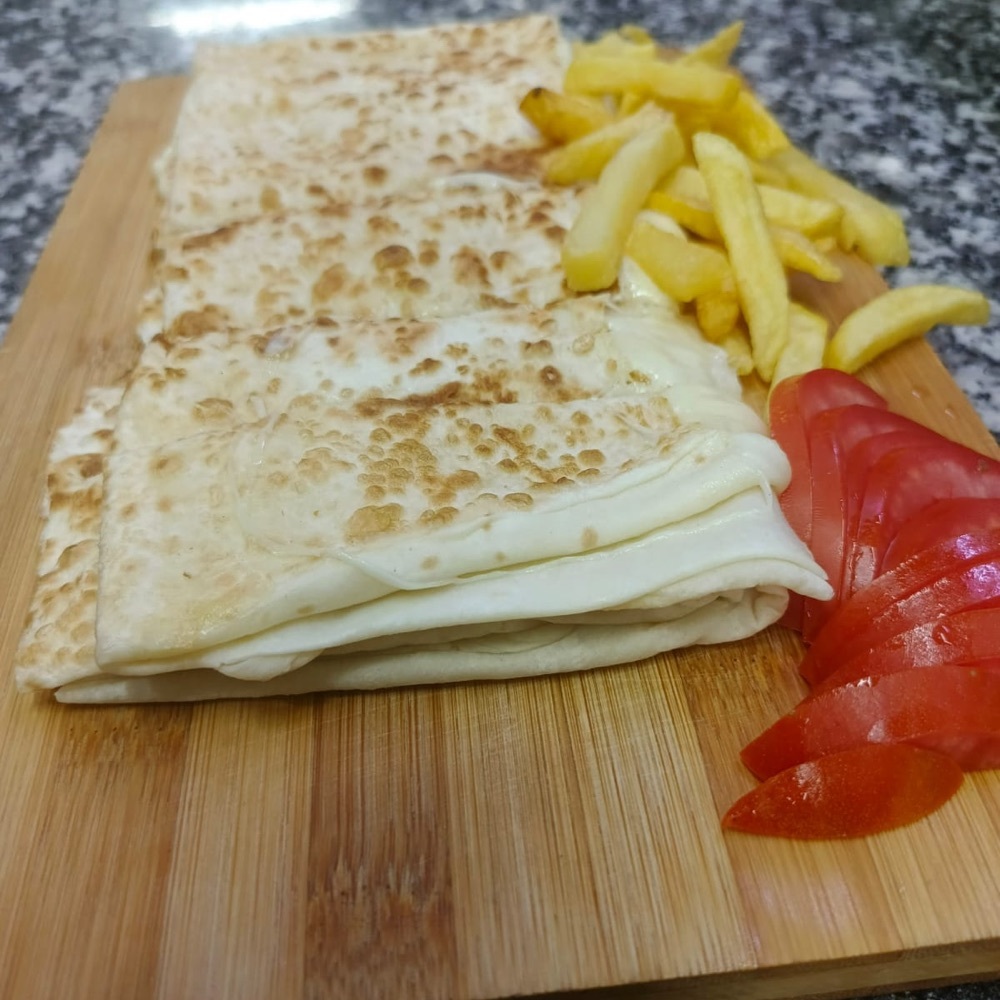 Kaşarlı Dönerli Gözleme