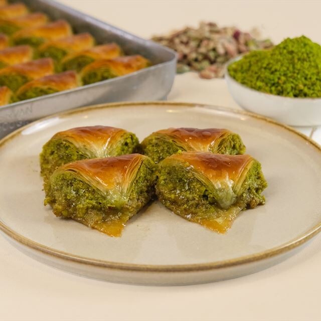 Fıstıklı Şöbiyet (500 Gr)