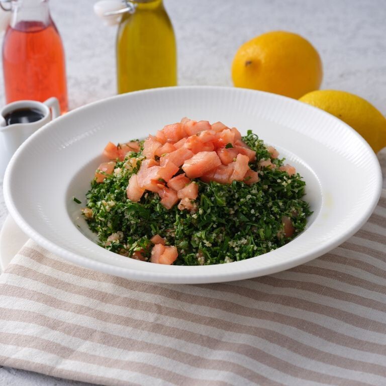 Tebbuli Salatası