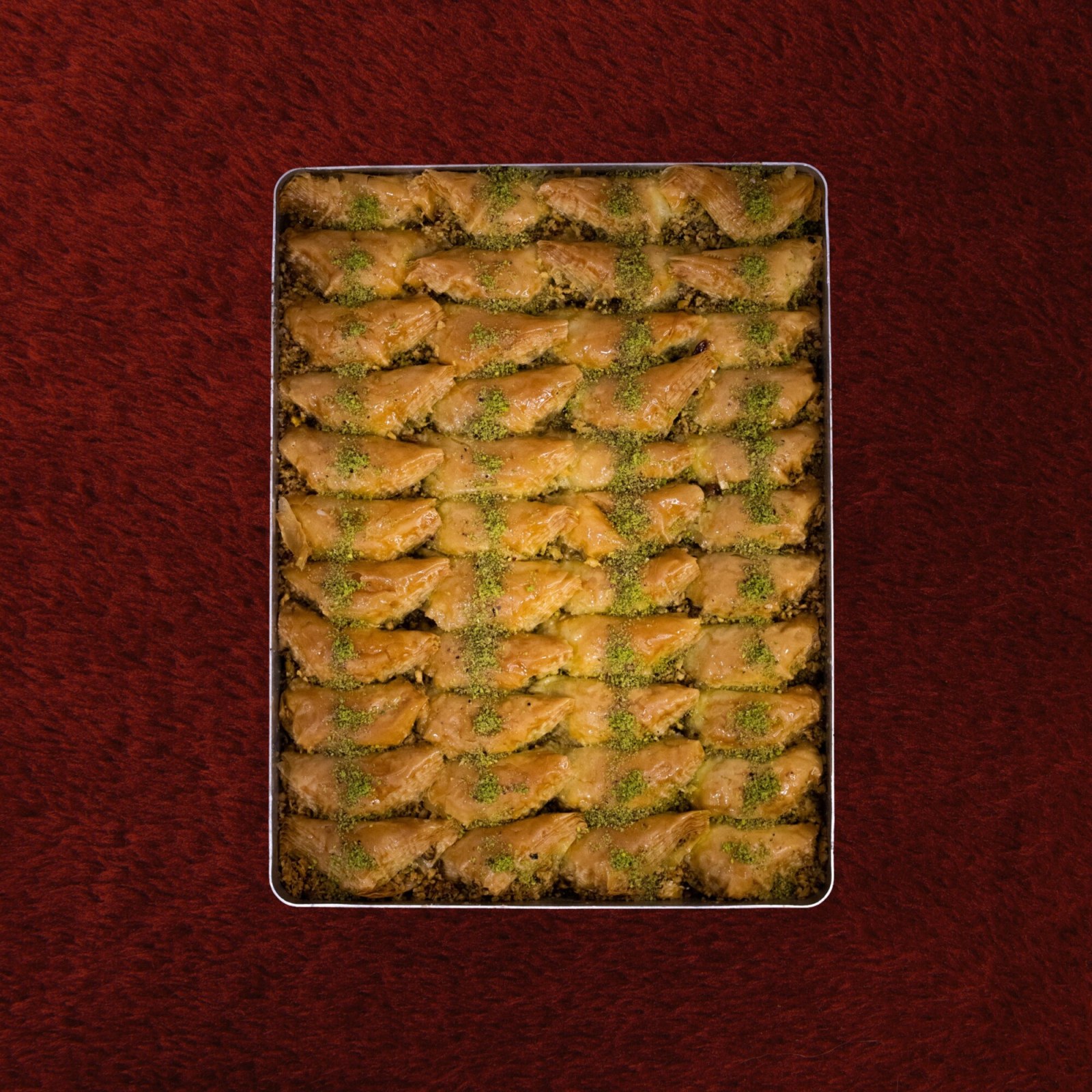 Tepsi Antep Fıstıklı Şöbiyet (3 kg)