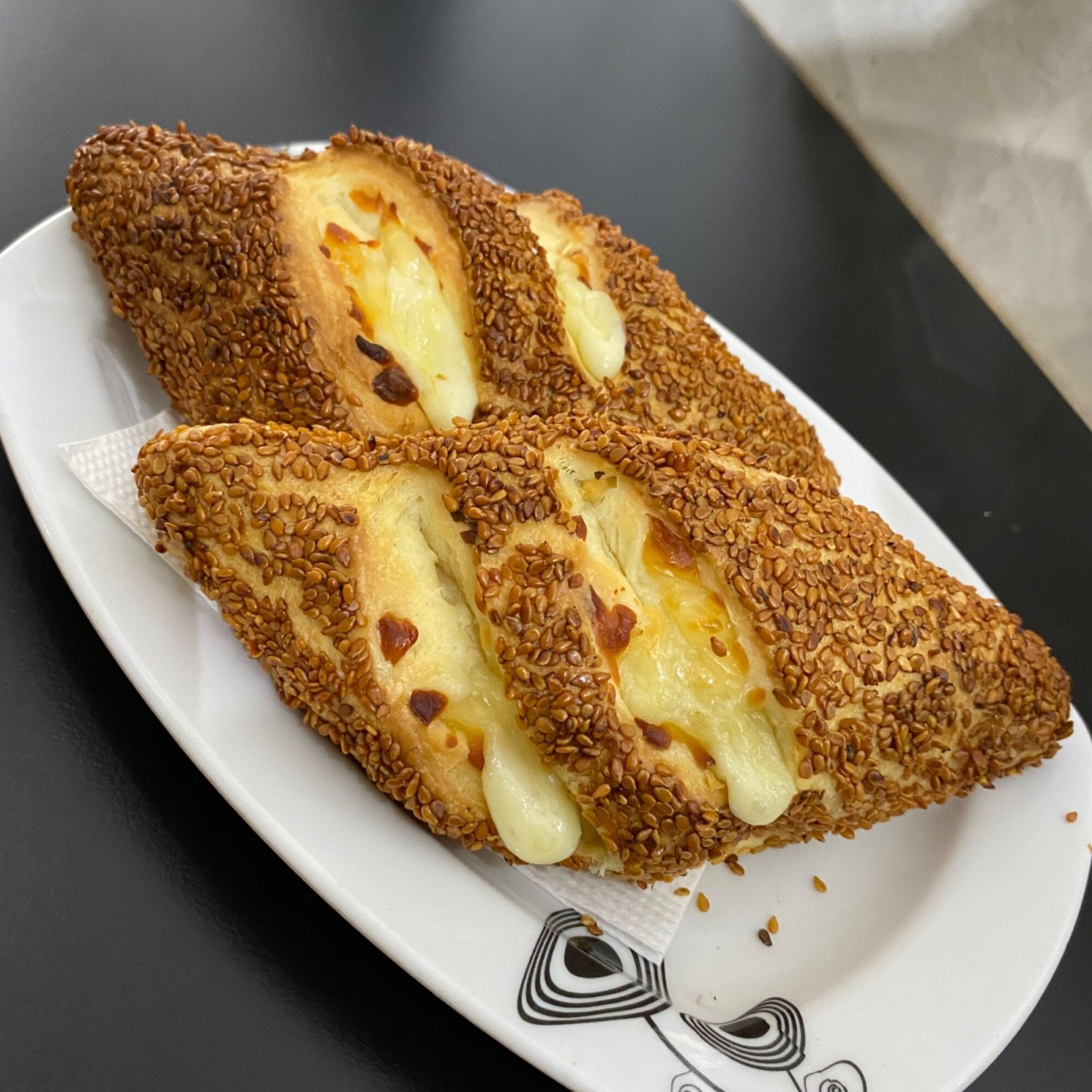 Kaşarlı Poğaça