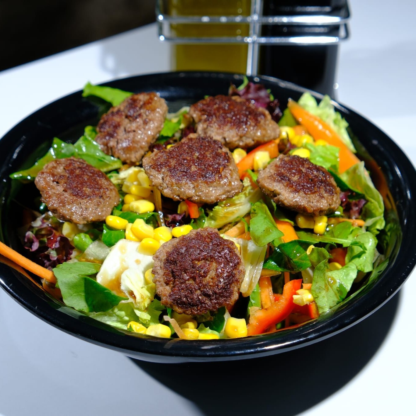 Köfteli Salata (200 gr)