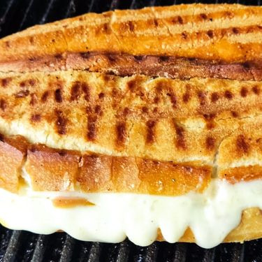 Kaşar Peynirli Tost+Coca Cola