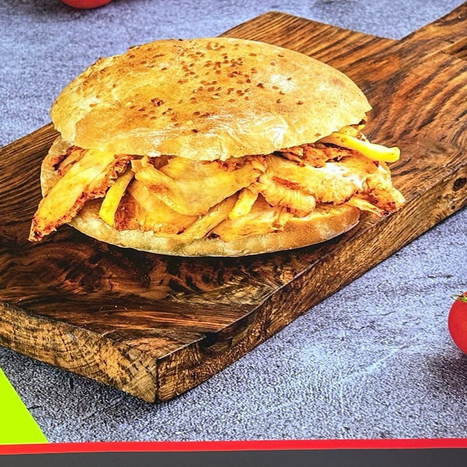 Tombik Ekmek Arası Tavuk Döner