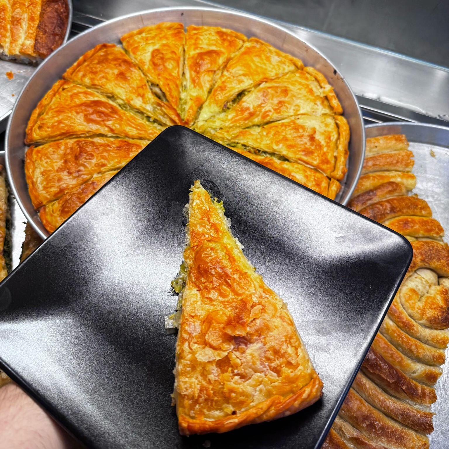 Patlıcanlı Arnavut Böreği (Dilim)
